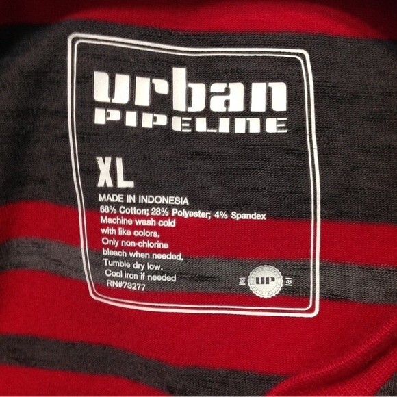 URBAN PIPELINE Max Flex Size X-Large Red Gray Striped V-Neck Short Sleeve Shirt - Picture 4 of 4